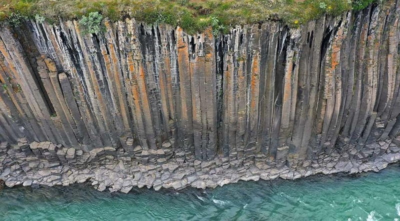 From Seydisfjordur: Studlagil Canyon Shore Excursion - The Hálslón dam story, and why this canyon was not famous before