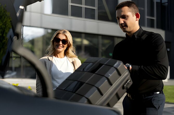 From Skarfabakki Cruise Terminal: Private Transfer to KEF Airport - Key Highlights