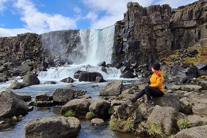 Geological Golden-Circle Tour / Small group adventure - Geysir and Strokkur: smell the sulfur, then wait for the splash