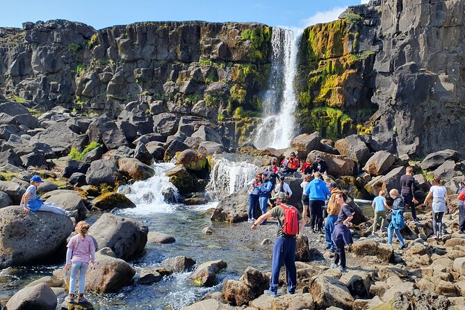 German-speaking Private Golden Circle Tour - Haukadalur geothermal area: Strokkur eruptions up to 25 m