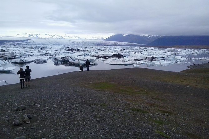 Glacier Lagoon Private Tour with Private Zodiac boat ride on the Iceberg Lagoon - Should you book this private glacier day tour?