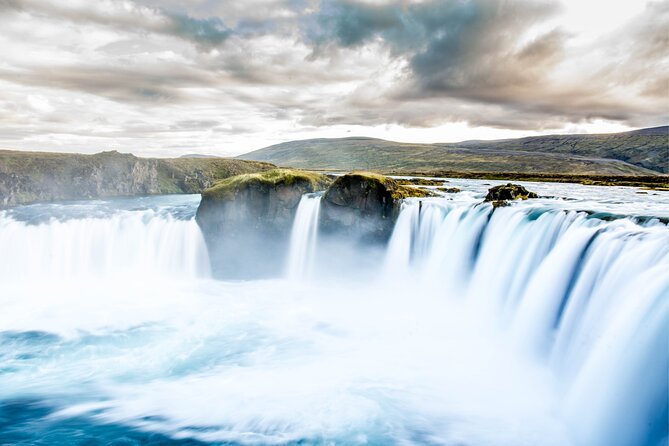 Godafoss Waterfall & Turf House Half-Day Tour from Akureyri Port - Goðafoss Waterfall: why it’s called Waterfall of the Gods