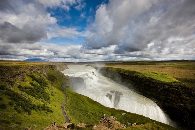 Golden Circle 7 Hours Bus Tour from Reykjavik - Price and Value: What You Pay For, and What You Avoid Paying For