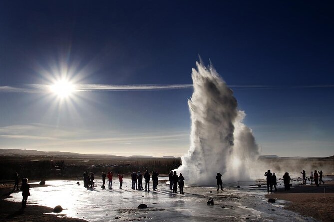 Golden Circle Cruise Arrival: Exclusive Small Group Tour - Small group comfort, Wi-Fi, and what your day feels like