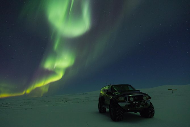 Golden Circle, Glacier & Northern Lights/Midnight sun / guided private tour - Gullfoss waterfall, quick stop energy done right