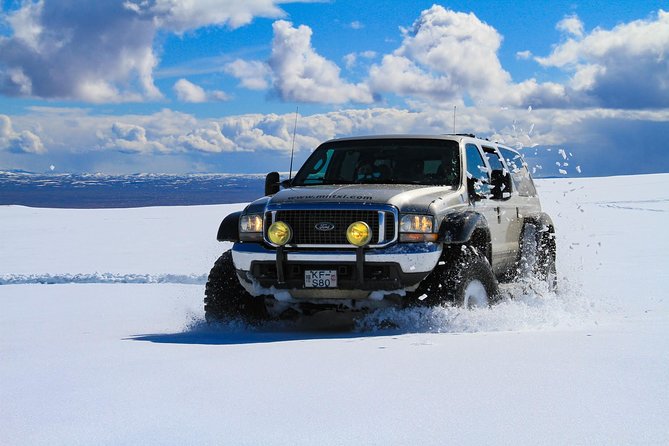 Golden Circle Glacier Super Jeep Tour / guided private tour - Why a Super Jeep Golden Circle feels different from the usual day trip
