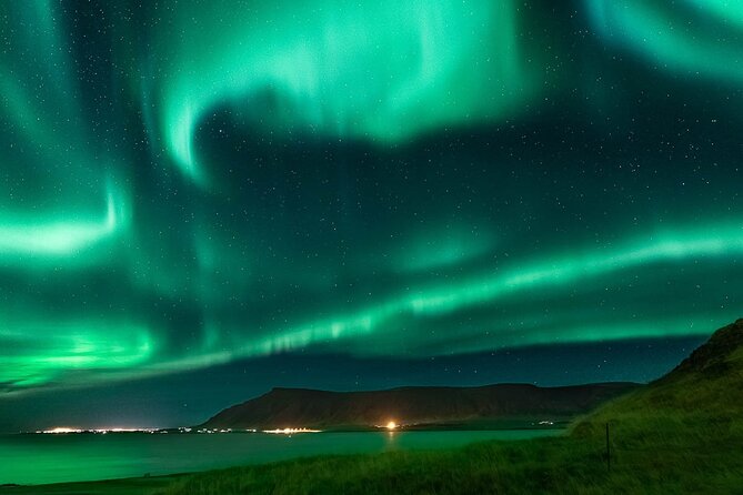 Golden Circle & Northern Lights Tour from Reykjavik - Comfort and logistics on a 12.5-hour day