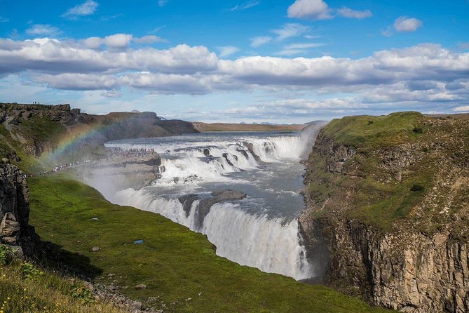 Golden Circle Premium Tour with Fridheimar Farm - Geysir: Geothermal Views and a Lunch Window