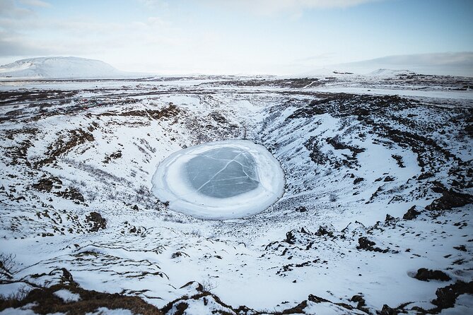 Golden Circle | Private Tour | PRO Photo Package - Geysir: hot water power with a watch-and-wait rhythm