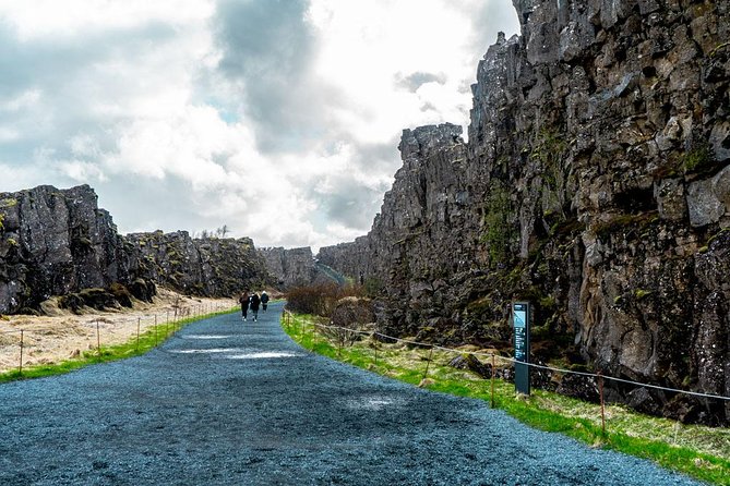 Golden Circle & Silfra Snorkeling Small-Group Supersaver Combo - The Golden Circle stops: Gullfoss, Geysir, and Kerið crater