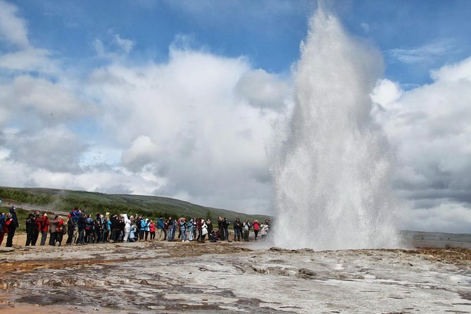 Golden Circle & South Coast. Private Day Tour - Thingvellir National Park: the plate-walk you can feel in your legs
