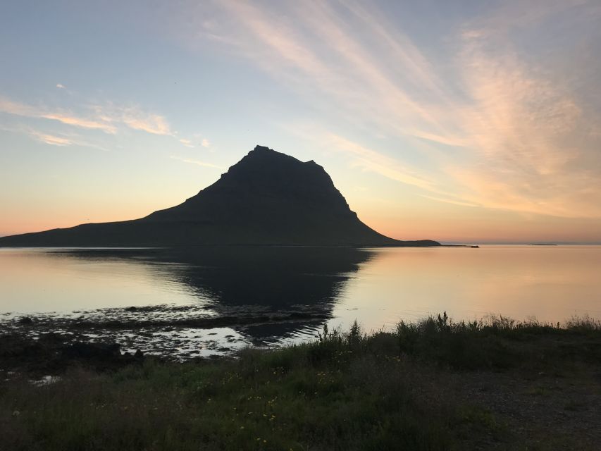 Grundarfjörður: Midnight Sun Kayaking Adventure - What to wear for a dry suit kayak (and what to expect from the cold)
