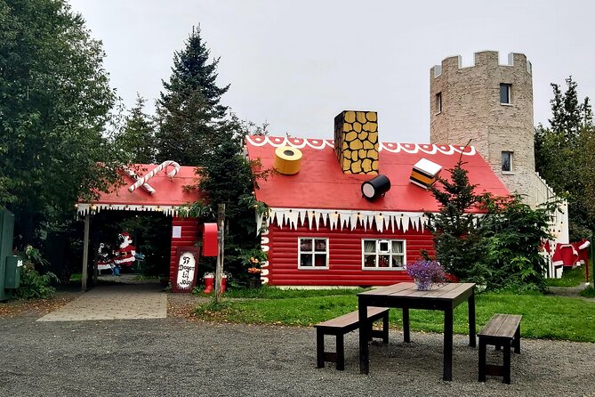 Half-Day Combo Tour to Goðafoss, Laufas and The Christmas House - The End of the Day: Akureyri Town Loop Without the Full City Plan