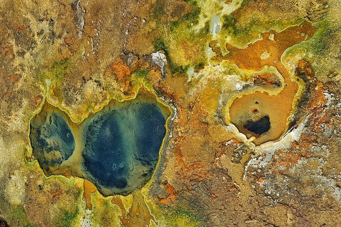Helicopter Flight Over Geothermal Landscapes from Reykjavik - Helicopter Time Versus Driving: The Real Value Of Access