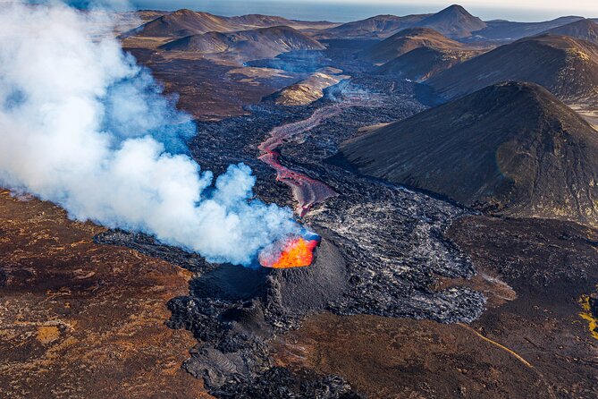 Helicopter Tour Over Iceland’s Reykjanes Volcano Eruption Site - Should you book Nordurflug’s Reykjanes helicopter tour?