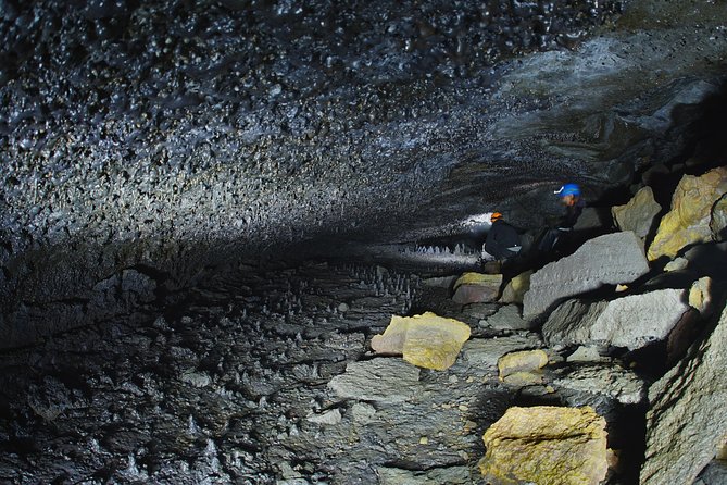 Hot and cold G spots challenge - Reykjadalur Hot Springs: soaking after caves, the smart way