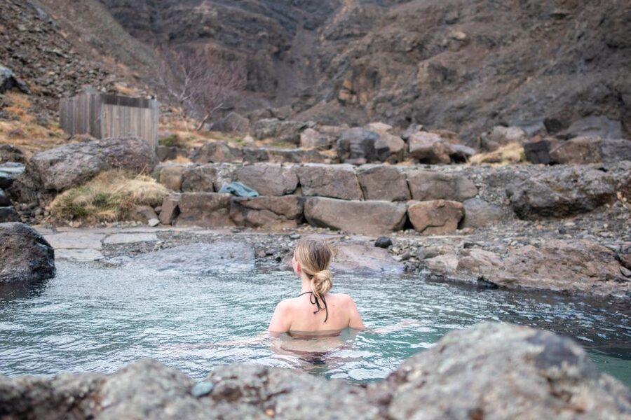 Husafell: Canyon Baths Soak with Short Highlands Hike - Húsafell Canyon Baths: a chemical-free soak in the middle of nature