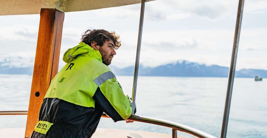 Húsavík: Whale Watching Tour with Guide - Key highlights that make this tour worth your time