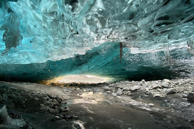 Ice Cave and Glacier Exploration Tour of Vatnajökull from Jökulsárlón - Glacier walking on crampons: where the challenge actually is