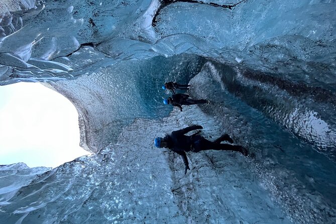 Ice Cave and Glacier Exploration Tour of Vatnajökull from Jökulsárlón - Weather reality in Iceland: why wind and rain change everything