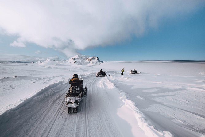 Ice Cave and Snowmobile Tour from Gullfoss - Who should book this snowmobile and ice cave tour