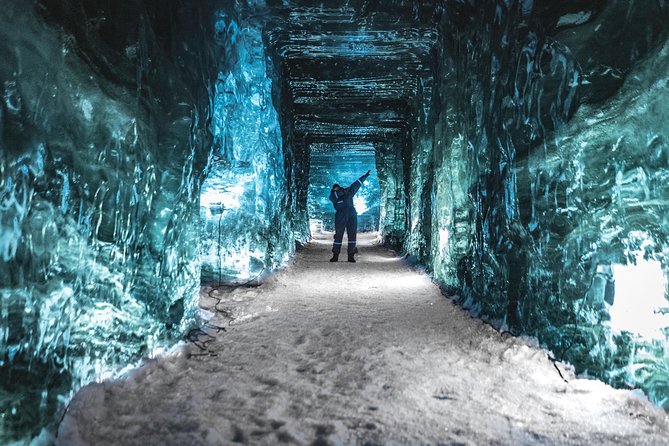 Ice Cave and Snowmobile Tour from Gullfoss - Crossing Langjökull on snowmobile: speed, lines, and photo stops