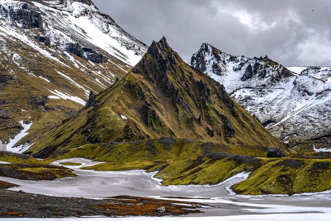 Ice Cave at Katla Volcano - Inside the cave: what the walk usually feels like
