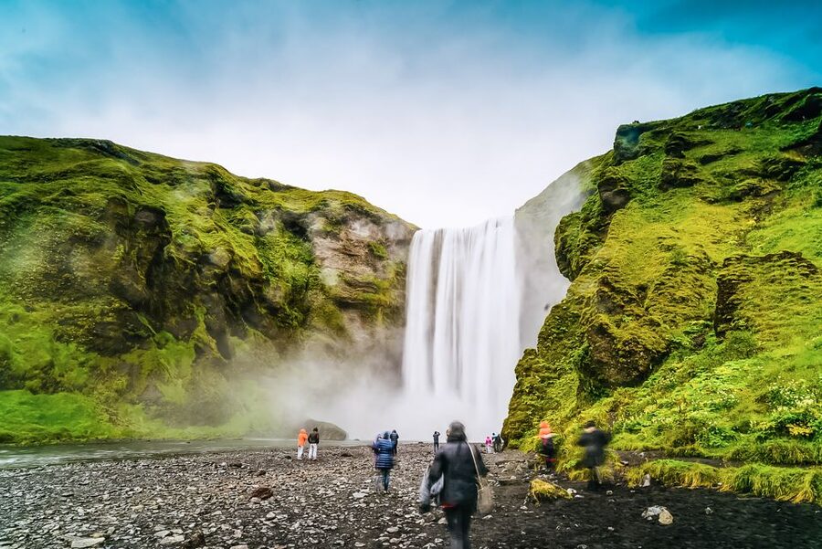 Iceland: Full-Day South Coast, Black Beach & Waterfalls Tour - Skógafoss: The Waterfall That Turns Air Into Mist