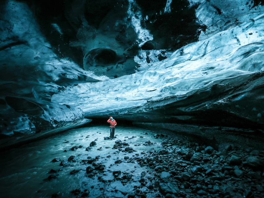 Iceland: Glacier Zip Line Tour with Hike or Ice Cave Visit - Meeting at Glacier Lagoon Car Park: Finding Your Group and Staying Warm