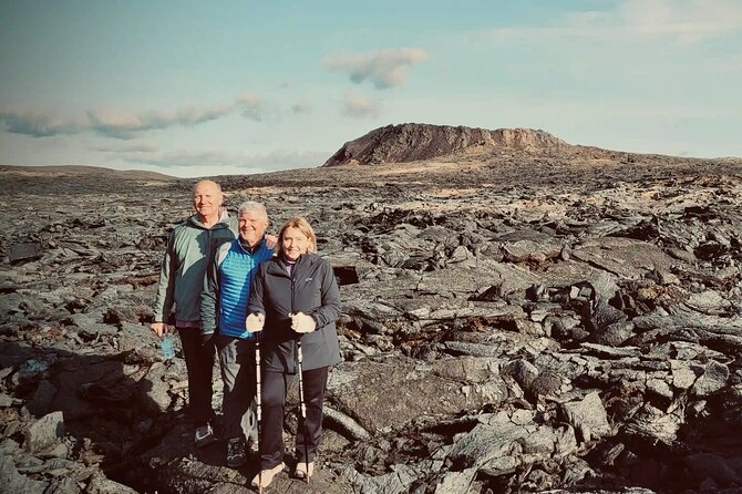 Iceland Hiking Tour to Fagradalsfjall Volcano with Local Guide - Kleifarvatn lake viewpoint: a quick pause with deep vibes