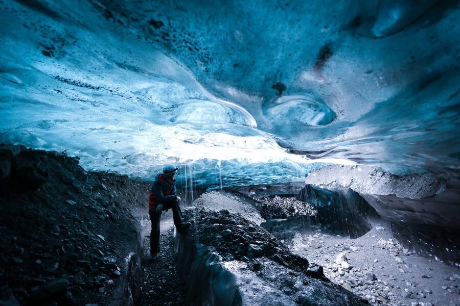 Iceland: Ice Cave Captured with Professional Photos - Key things I’d prioritize before you book