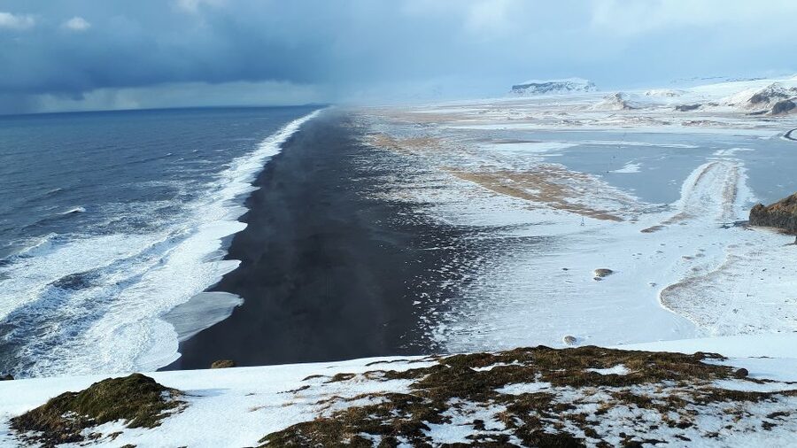 Iceland: South Coast and Northern Lights Tour - Daytime stars: Hengill lava fields, Seljalandsfoss, and Skógafoss