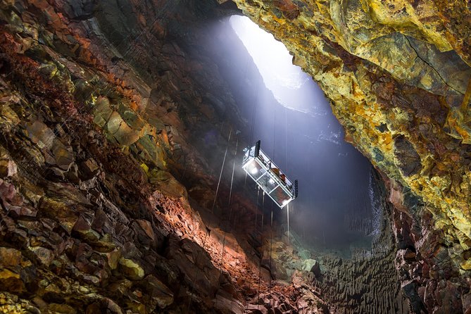 Inside the Volcano: Small-Group Tour and Lava Field Hike - Entering Thrihnukagigur: Why this tour is so special