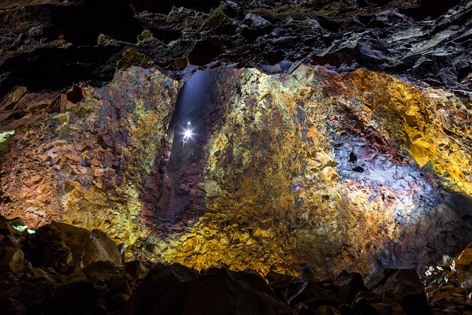 Inside the Volcano: Small-Group Tour and Lava Field Hike - What to wear and bring: the wind is part of the show