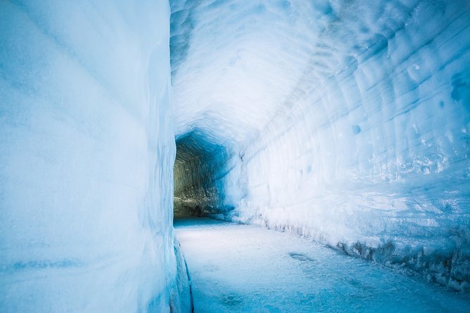 Into the Glacier: Langjökull Ice Cave Day Tour from Reykjavík - Sturlureykir horse farm: a 40-minute breather before the glacier work