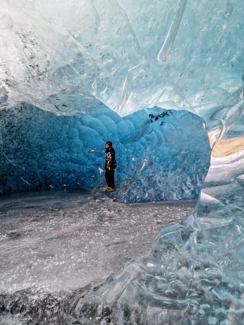 Jökulsárlón: Blue Ice Cave Tour and Glacier Walk - From Jökulsárlón to Vatnajökull, the day starts fast
