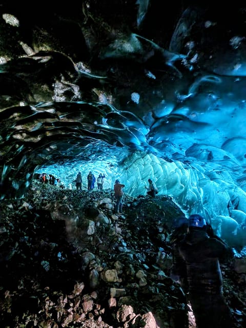 Jökulsárlón: Blue Ice Cave Tour and Glacier Walk - The return to Jökulsárlón, and why timing matters for photos