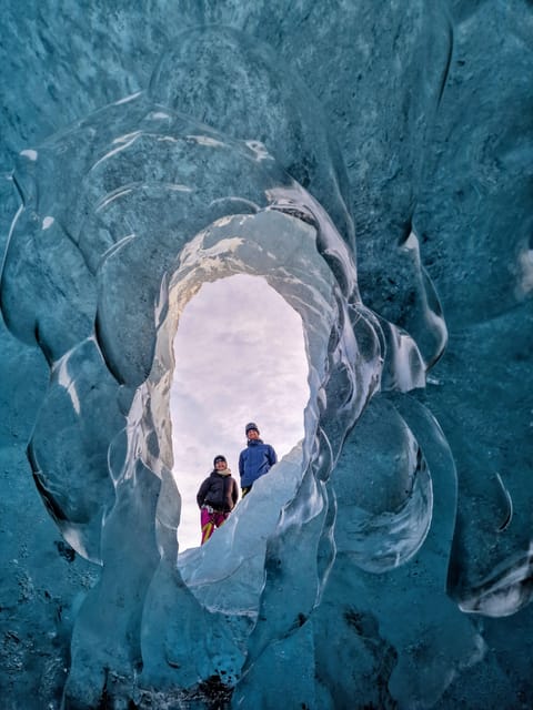 Jökulsárlón: Blue Ice Cave Tour and Glacier Walk - Small-group advantage: up to 8 makes it feel personal