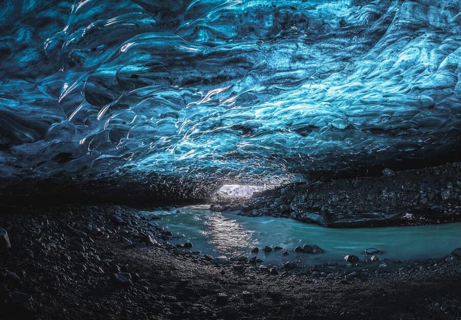 Jökulsárlón: Crystal Ice Cave Super Jeep Tour - Weather reality: what can change on your day