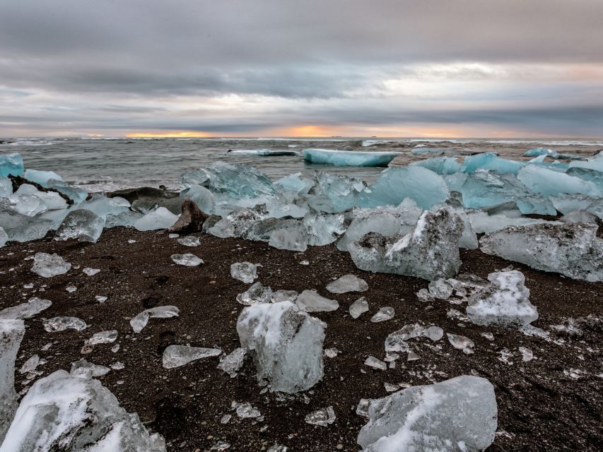 Jökulsárlón Floating Glacier & Diamond Beach Day Tour - Key highlights at a glance