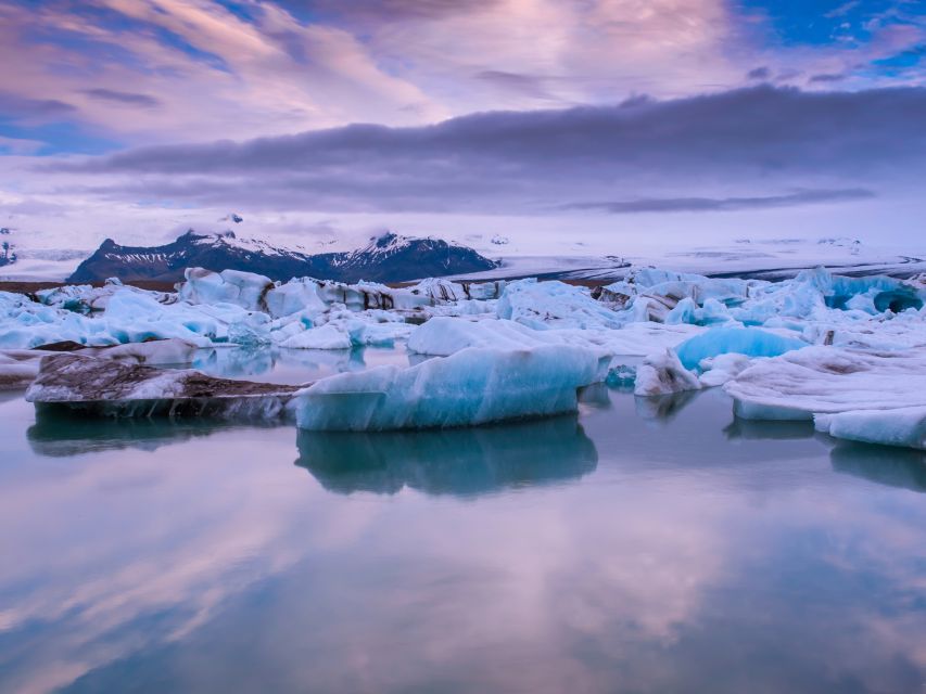 Jökulsárlón Floating Glacier & Diamond Beach Day Tour - What Your Multilingual Guide Actually Adds