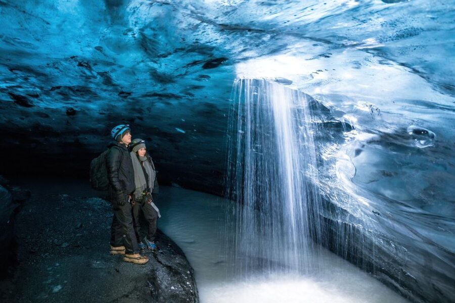 Jökulsárlón: Glacier Hike, Ice Cave, and Photoshoot Package - Difficulty Level: Who This Is Perfect For