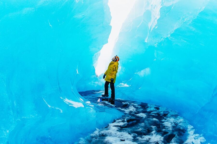 Jökulsárlón: Vatnajökull Ice Cave Guided Tour - Safety Gear and Your Real Physical Checklist