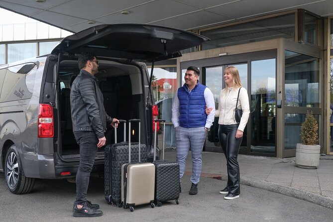 Keflavik Airport One-Way Private Transfer To or From Reykjavik - Key points before you book