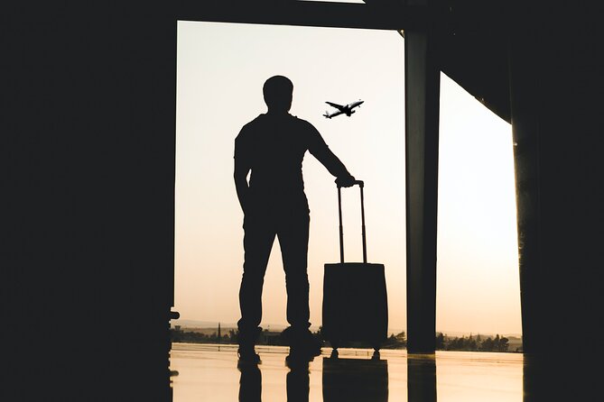 Keflavik Airport Private Transfer Round Trip - Key points to know before you go