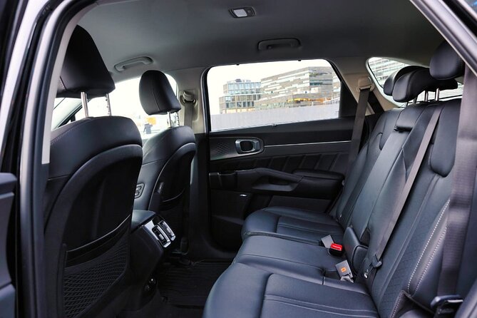 Keflavik Airport To Skarfabakki Harbour Private Transportation - Is this the right transfer for you? My quick fit check