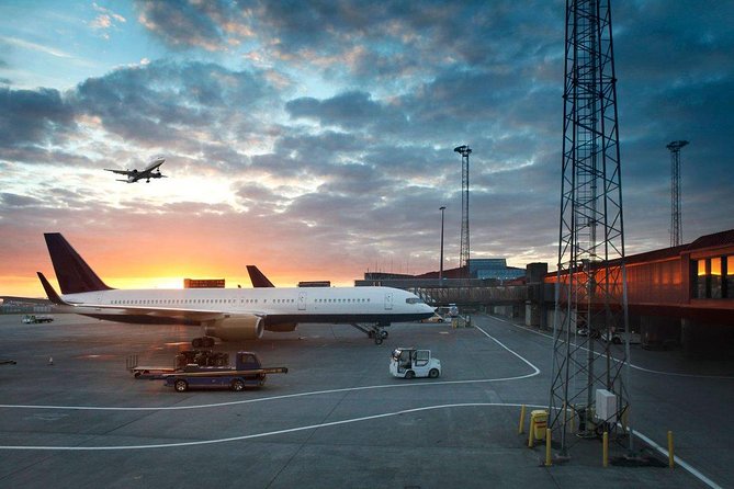 Keflavik To Reykjavik Private Luxury Airport Transfer - Keflavik to Reykjavik in about 50 minutes: what that timing really means