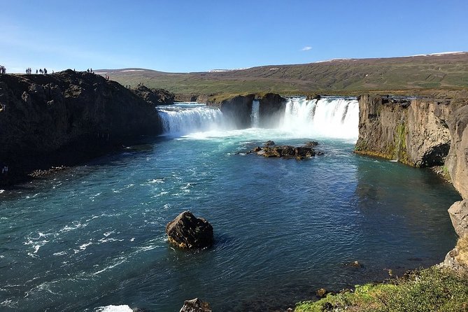 Lake Myvatn and Godafoss Waterfall Day Tour from Akureyri - Timing, lunch, and how to not get grumpy