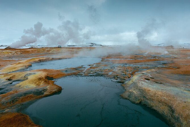 Lake Myvatn, Hot-Springs & Godafoss Waterfall Tour from Akureyri - Lunch and the real-world value of a packed meal