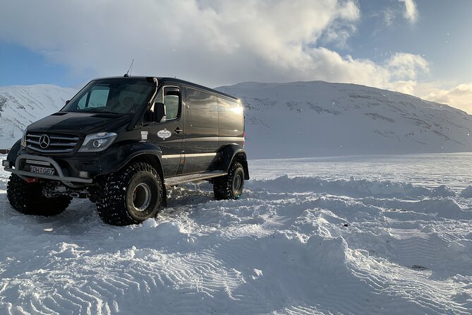 Landmannalaugar and Hekla Volcano / guided private tour - Price and value: is $2,181.68 per group a good deal?